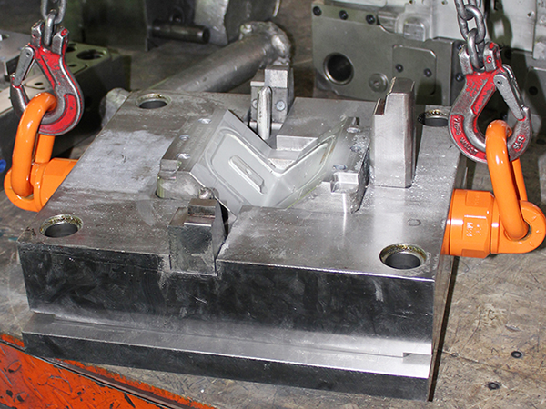 Analysis of BS EN 1677 Standard for Sling Components