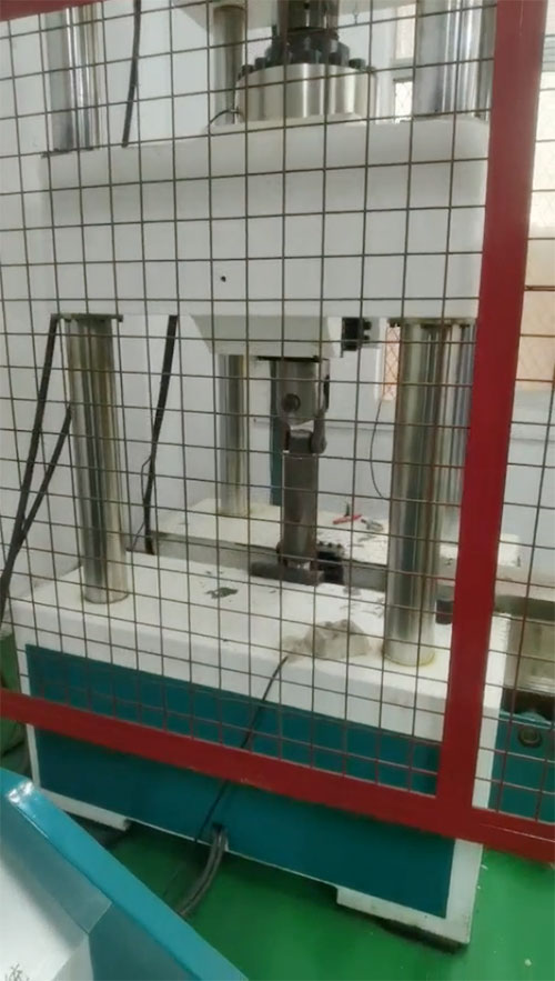 PDSS-M42 vertical 4x tensile test